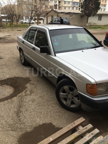 Mercedes 190 1992, 240,000 km - 1.8 l - Sumqayıt