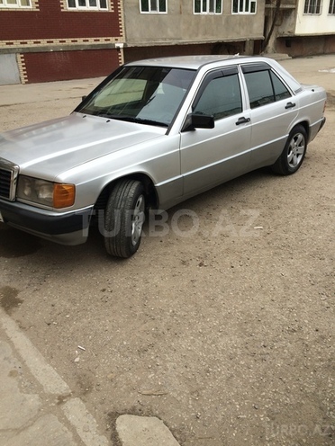Mercedes 190 1992, 240,000 km - 1.8 l - Sumqayıt