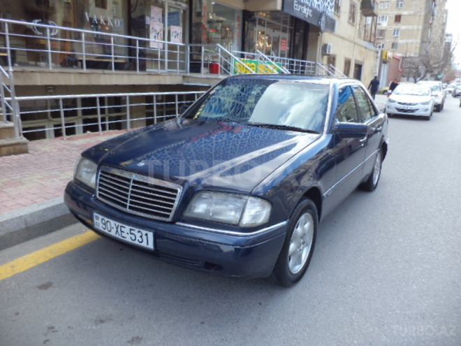 Mercedes C 200 1996, 260,700 km - 2.0 l - Bakı