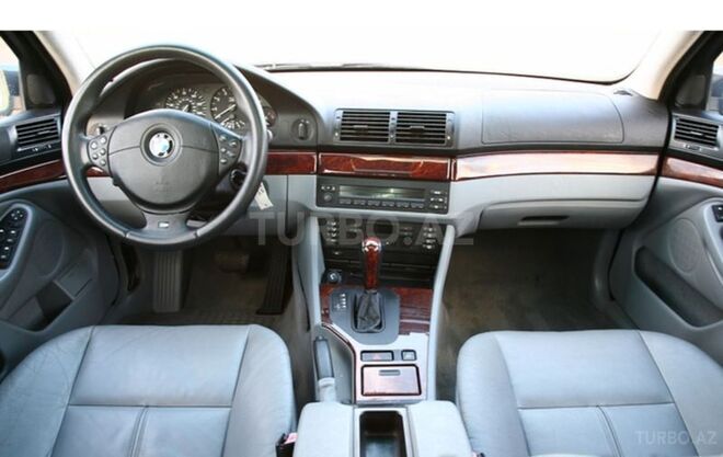 BMW 528 2000, 290,000 km - 2.8 л - Bakı