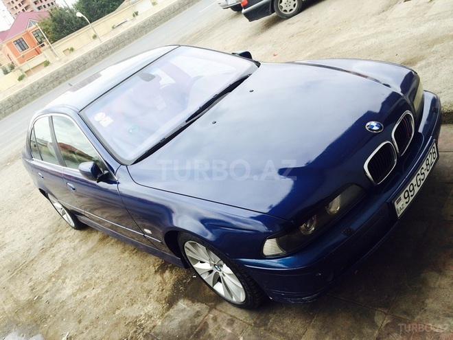 BMW 530 2002, 193,000 km - 3.3 l - Bakı