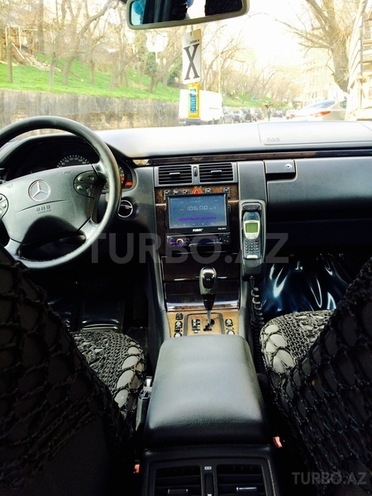 Mercedes E 200 2001, 180,000 km - 2.0 л - Bakı