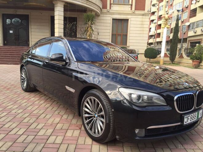 BMW 750 2009, 83,000 km - 4.4 l - Bakı