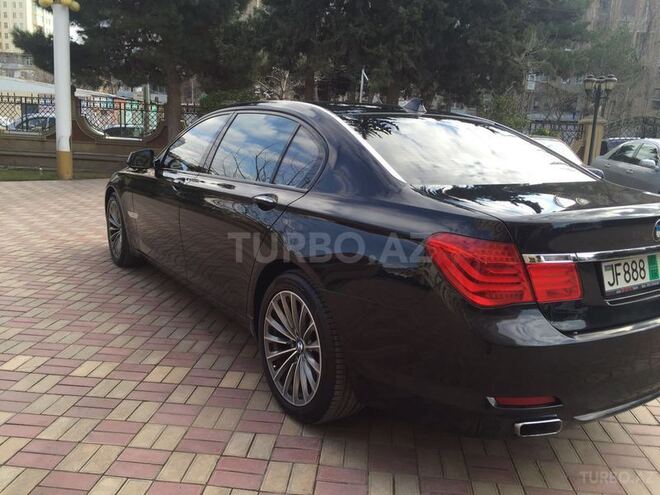 BMW 750 2009, 83,000 km - 4.4 l - Bakı
