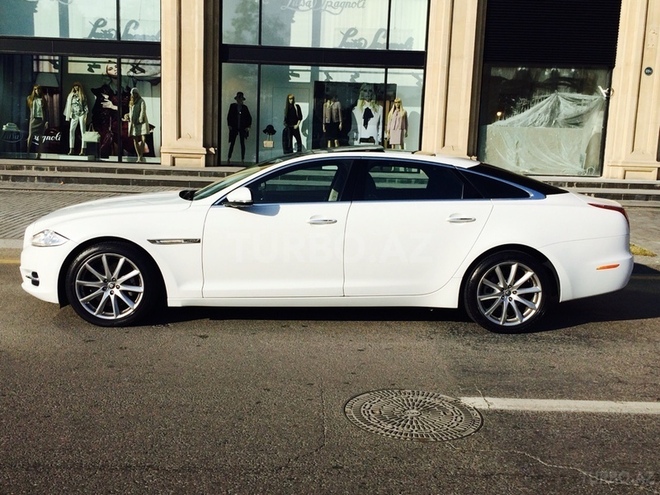 Jaguar  2010, 81,000 km - 5.0 l - Bakı