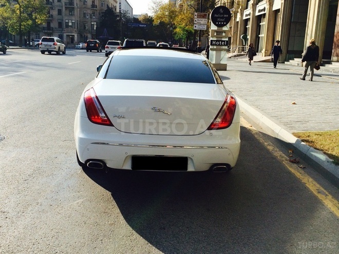 Jaguar  2010, 81,000 km - 5.0 l - Bakı
