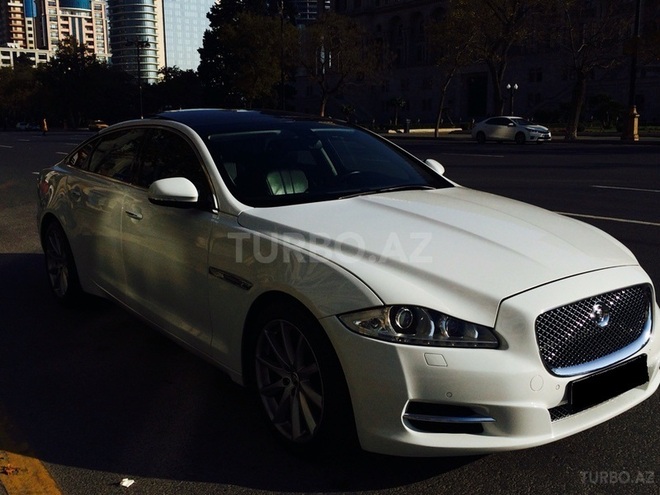 Jaguar  2010, 81,000 km - 5.0 l - Bakı