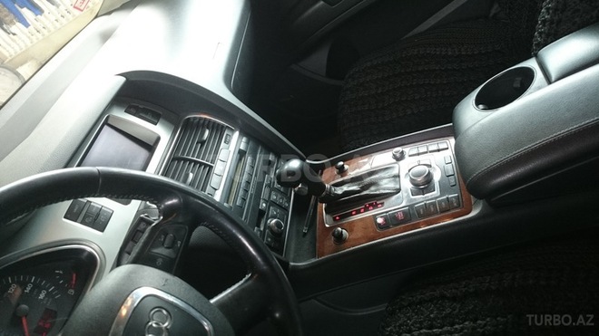 Audi Q7 2007, 160,000 km - 3.6 l - Şəmkir