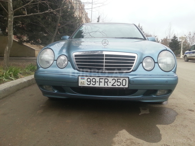 Mercedes E 200 2000, 184,000 km - 2.0 l - Gəncə