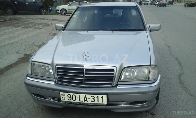 Mercedes C 200 1998, 272,226 km - 2.0 l - Bakı
