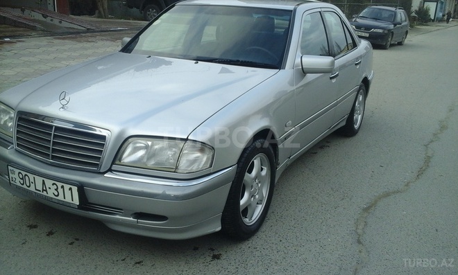 Mercedes C 200 1998, 272,226 km - 2.0 l - Bakı