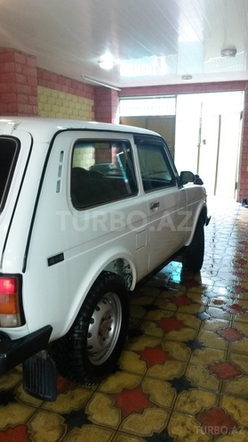 LADA (VAZ) Niva 2006, 144,000 km - 1.7 л - Yardımlı