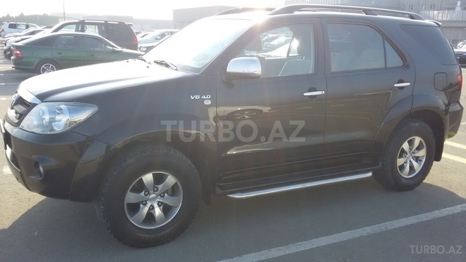 Toyota Fortuner 2006, 115,000 km - 4.0 l - Bakı