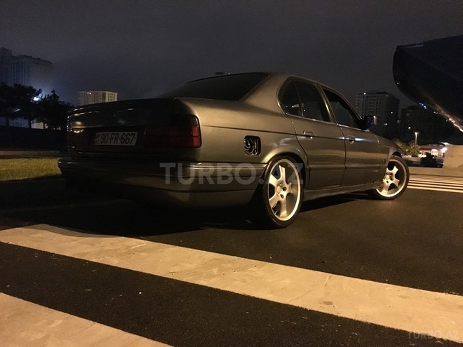 BMW 525 1991, 300 km - 2.5 l - Bakı