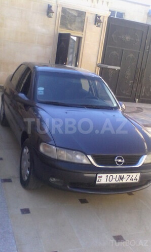 Opel Vectra 1995, 370,000 km - 1.6 l - Bakı