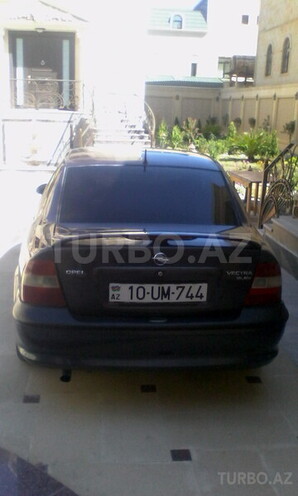 Opel Vectra 1995, 370,000 km - 1.6 l - Bakı