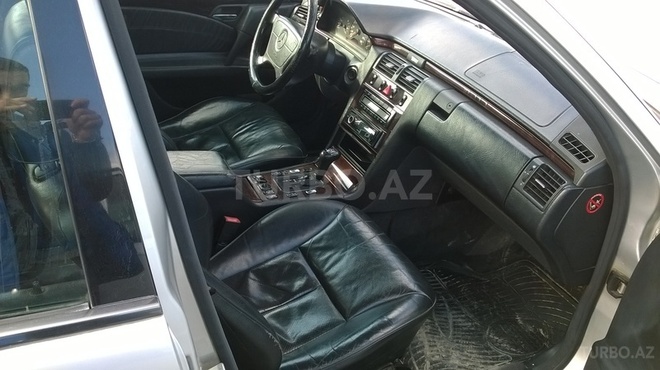Mercedes E 290 1997, 91,650 km - 2.9 l - Bakı