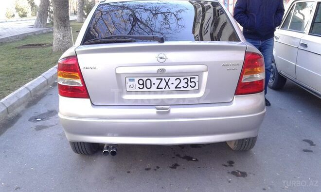 Opel Astra 2000, 222,222 km - 1.6 l - Bakı