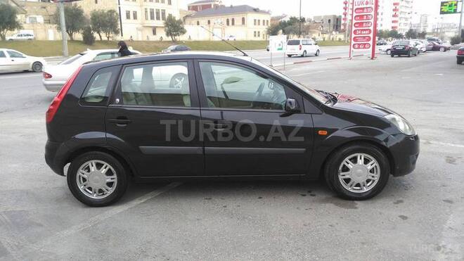Ford Fiesta 2007, 216,000 km - 1.4 л - Bakı