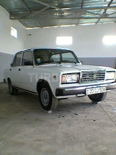 LADA (VAZ) 2107 2007, 220,000 km - 1.6 l - Göygöl