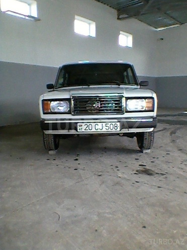 LADA (VAZ) 2107 2007, 220,000 km - 1.6 l - Göygöl