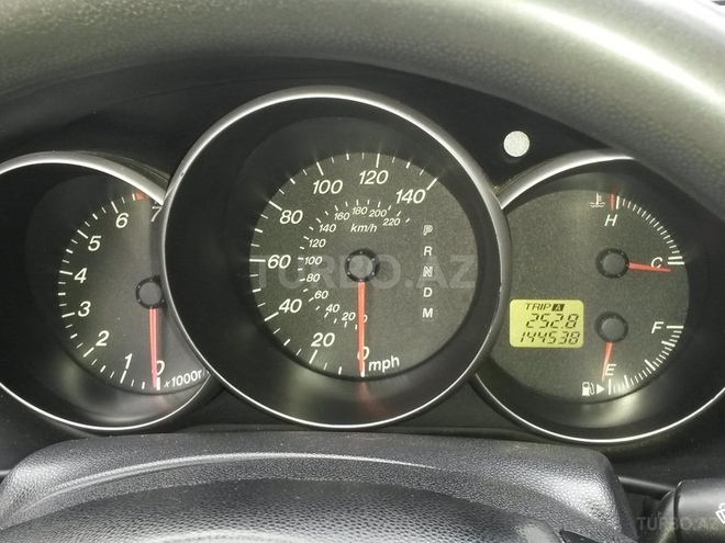 Mazda 3 2005, 145,000 km - 2.0 л - Sumqayıt