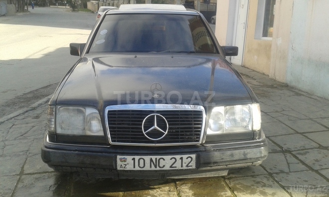 Mercedes E 220 1994, 230,000 km - 2.2 l - Bakı