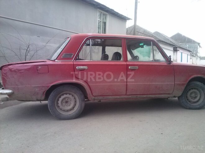 LADA (VAZ) 21011 1983, 230,000 km - 1.5 л - Ucar
