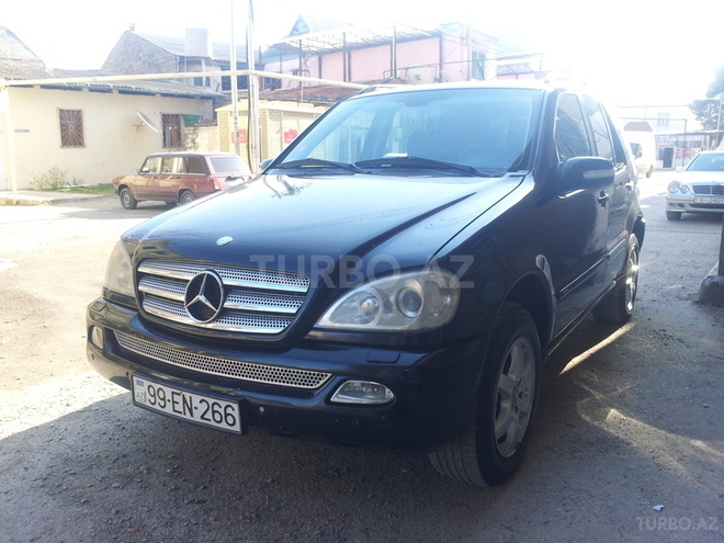 Mercedes ML 270 2003, 200,000 km - 2.7 l - Bakı