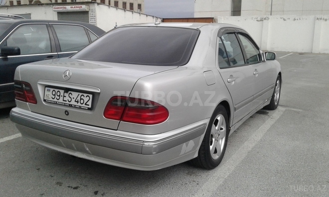 Mercedes E 270 2000, 240,000 km - 0.2 l - Bakı