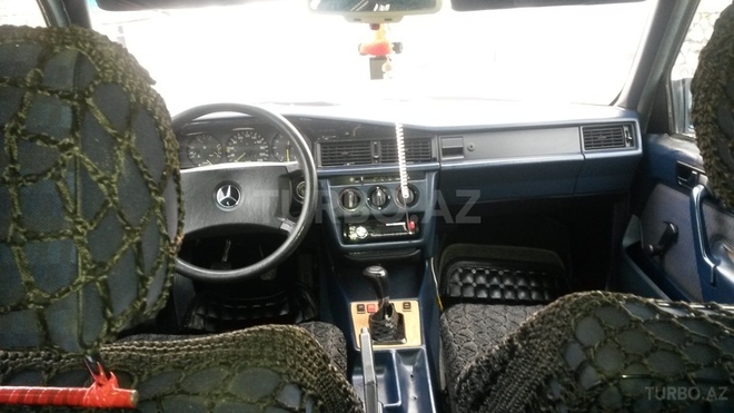 Mercedes 190 1988, 273,926 km - 2.0 l - Oğuz
