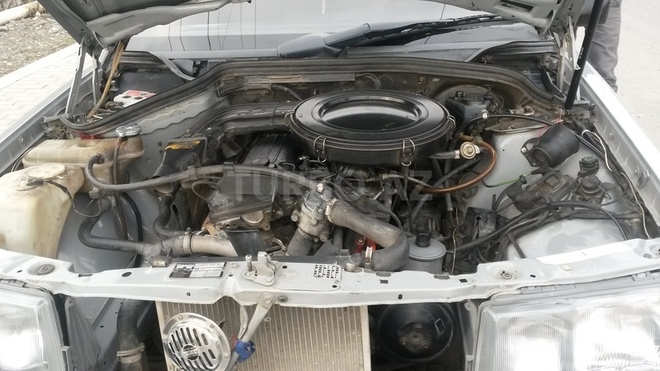 Mercedes 190 1988, 273,926 km - 2.0 l - Oğuz