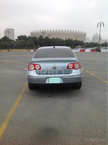 Volkswagen Passat 2006, 208,000 km - 2.0 l - Bakı