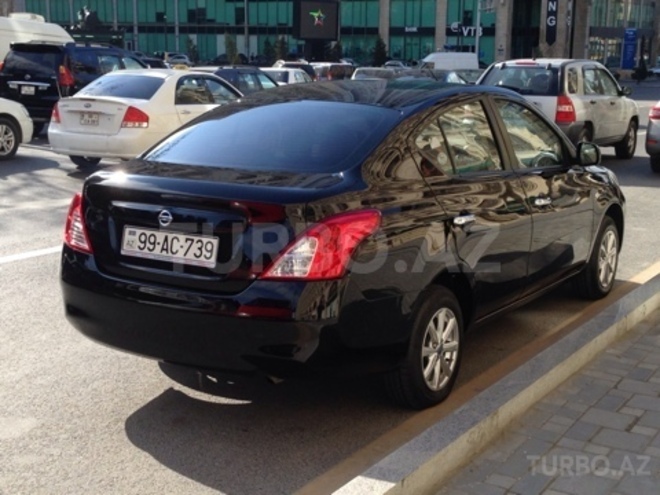 Nissan Sunny 2014, 28,000 km - 1.5 l - Bakı