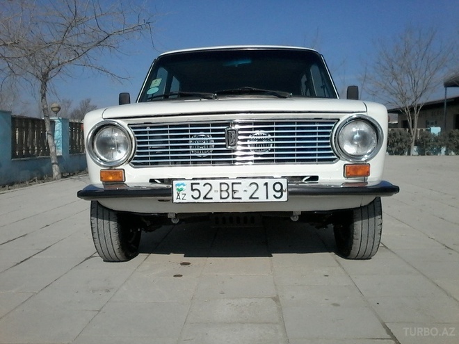 LADA (VAZ) 21011 1977, 12,555 km - 1.5 l - Salyan