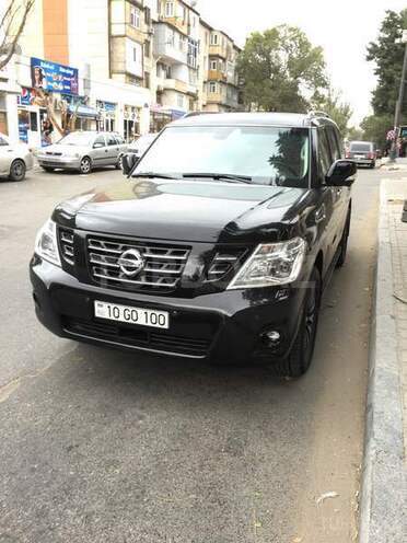 Nissan Patrol 2014, 30,000 km - 5.6 l - Bakı