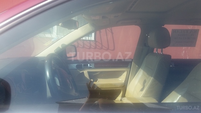 Volkswagen Touareg 2004, 17,000 km - 4.2 l - Qəbələ