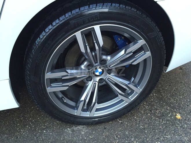 BMW 528 2011, 93,000 km - 3.0 l - Bakı