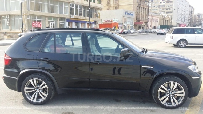 BMW X5 M 2011, 91,000 km - 4.4 л - Bakı