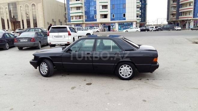 Mercedes 190 1990, 244,440 km - 2.0 l - Bakı
