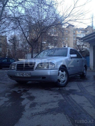 Mercedes C 180 1995, 450,000 km - 0.2 l - Bakı