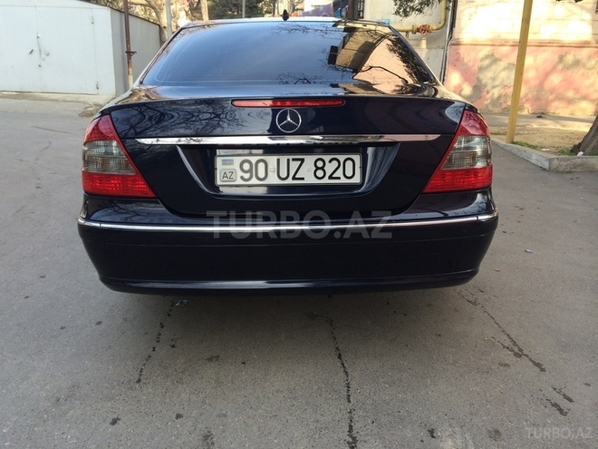 Mercedes E 220 2006, 178,900 km - 2.2 l - Bakı