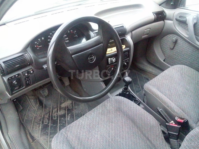 Opel Astra 1992, 300,123 km - 1.6 l - Bakı