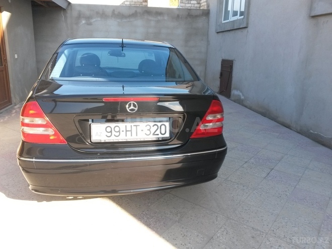 Mercedes C 320 2001, 226,000 km - 3.2 l - Xaçmaz
