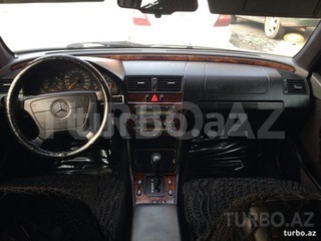 Mercedes C 220 1997, 350,000 km - 2.2 l - Xırdalan