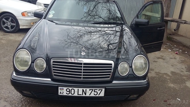 Mercedes E 230 1996, 386,619 km - 2.3 l - Bakı