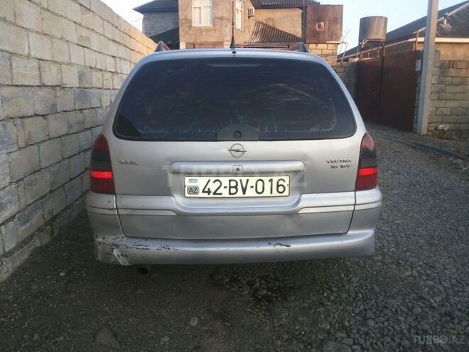 Opel Vectra 1999, 333,000 km - 1.6 l - Lənkəran