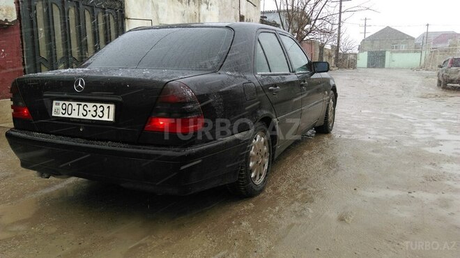 Mercedes C 220 1998, 258,588 km - 2.2 l - Bakı