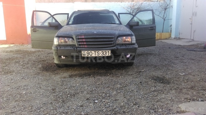Mercedes C 220 1998, 258,588 km - 2.2 l - Bakı