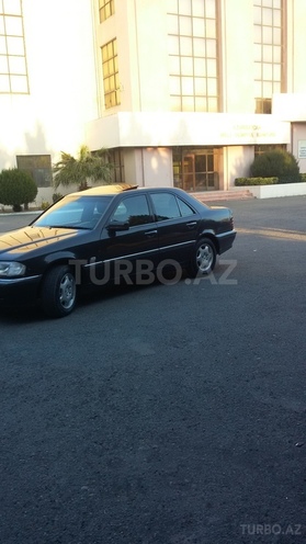 Mercedes C 220 1999, 210,597 km - 2.2 л - Bərdə